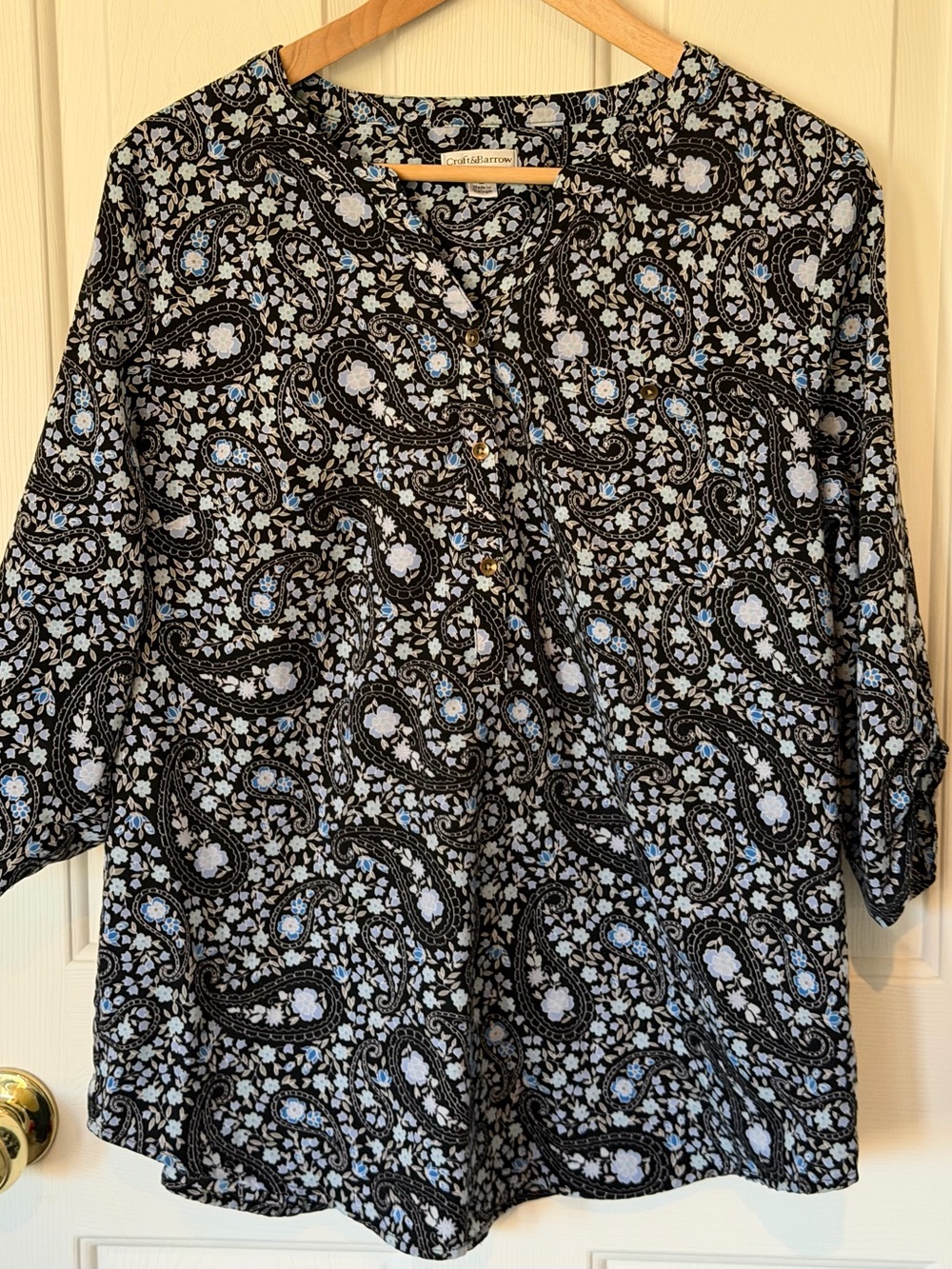Coldwater Creek Black Paisley Button-Front Women's Top